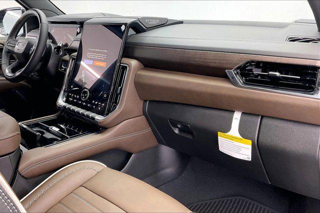 new 2025 GMC Yukon XL car