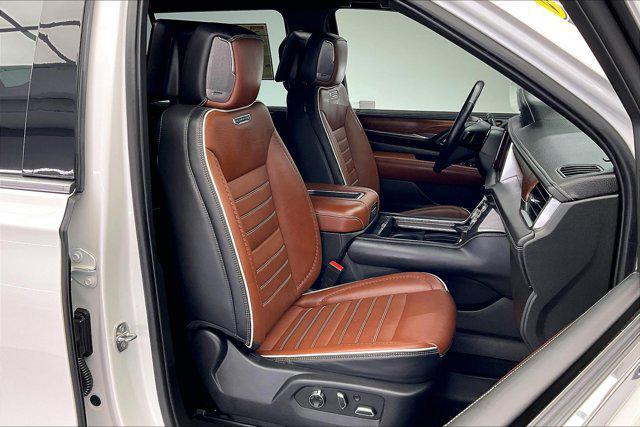 used 2023 GMC Yukon XL car, priced at $79,990