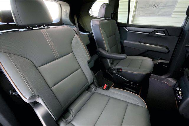 new 2025 GMC Acadia car, priced at $53,309