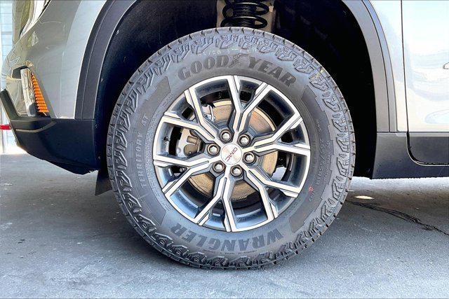 new 2025 GMC Acadia car, priced at $53,309