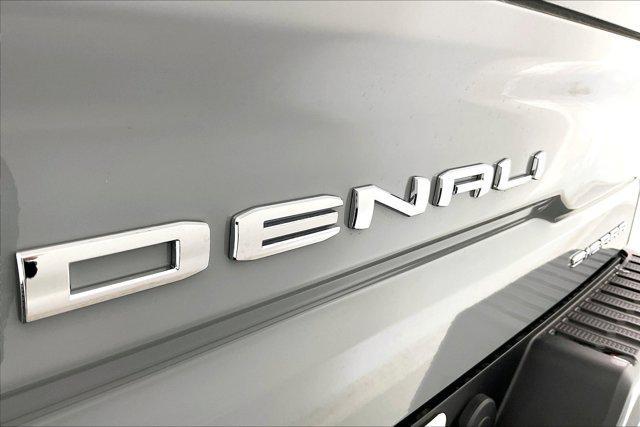 new 2025 GMC Sierra 1500 car, priced at $73,175