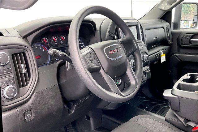 new 2024 GMC Sierra 2500 car, priced at $52,415