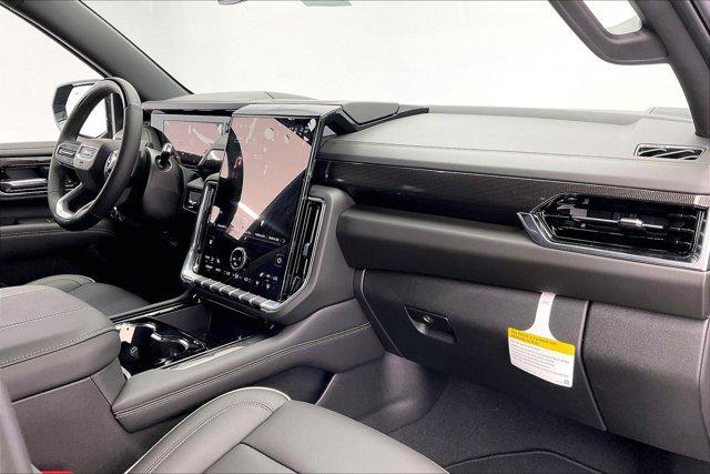 new 2025 GMC Yukon car, priced at $77,280