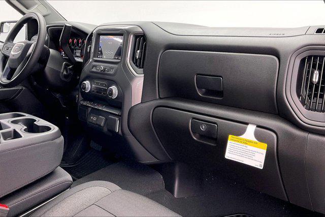 new 2025 GMC Sierra 1500 car, priced at $51,985