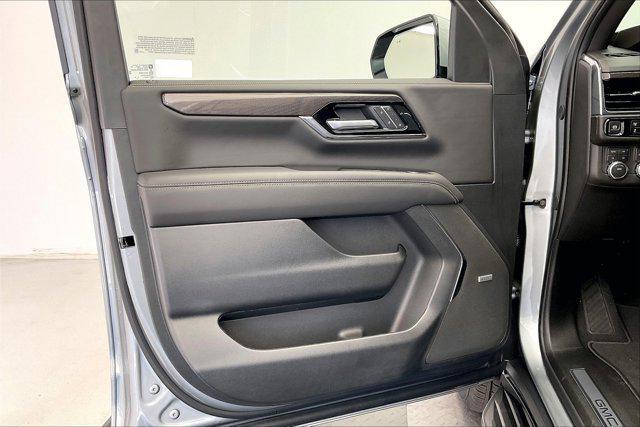 new 2025 GMC Yukon car, priced at $81,675