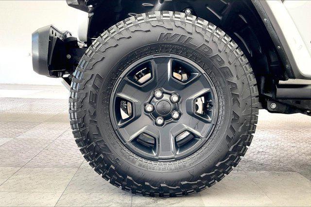 used 2023 Jeep Gladiator car, priced at $42,550