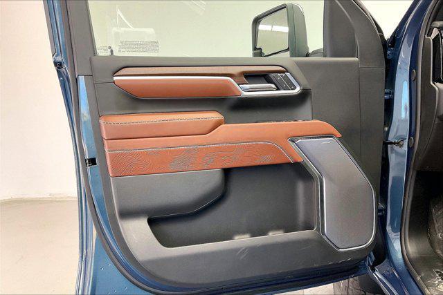 new 2025 GMC Sierra 2500 car, priced at $92,860