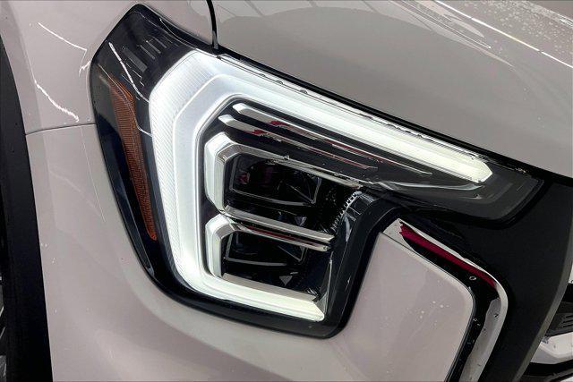 new 2025 GMC Terrain car, priced at $32,395