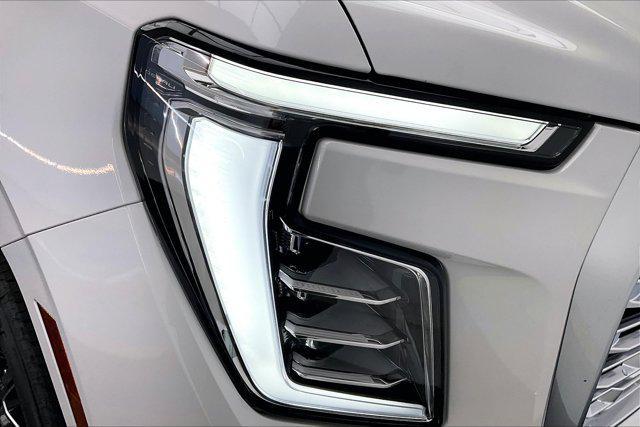 new 2025 GMC Yukon XL car