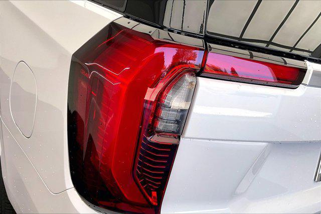 new 2025 GMC Yukon XL car