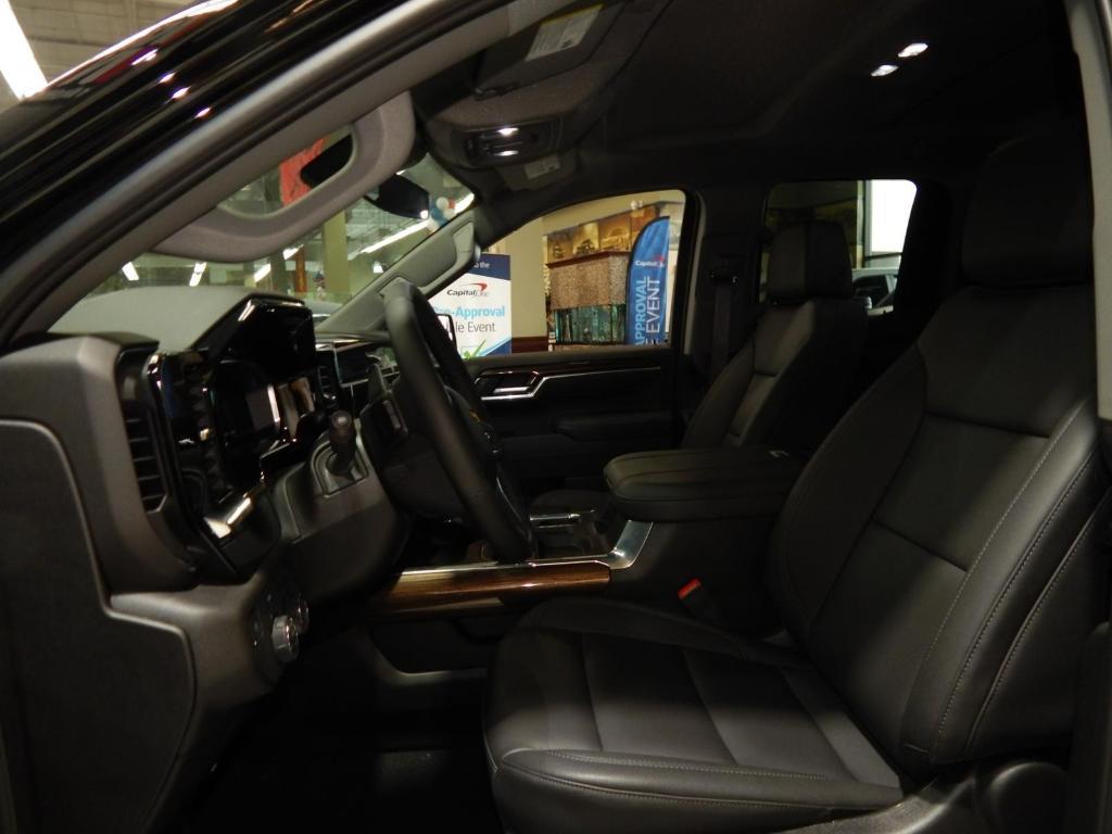 used 2025 Chevrolet Silverado 1500 car
