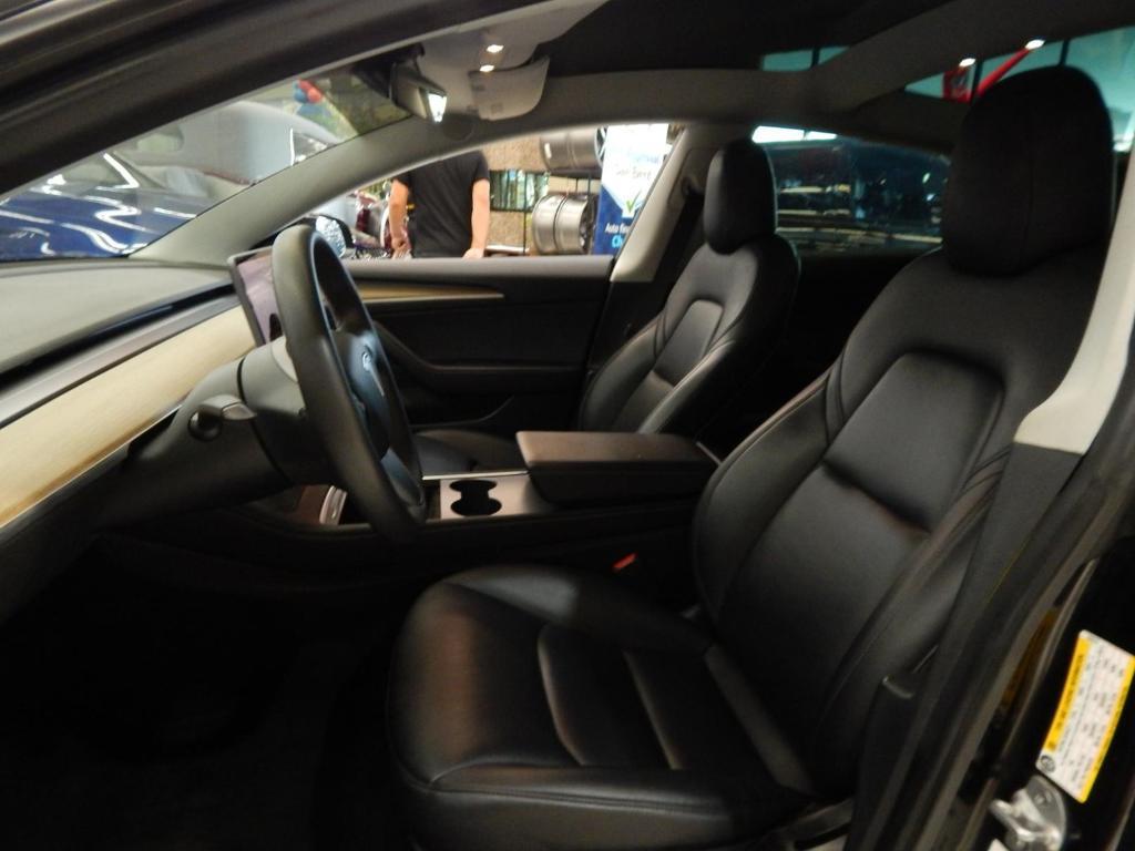 used 2021 Tesla Model 3 car, priced at $27,595