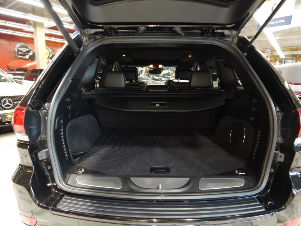 used 2021 Jeep Grand Cherokee car, priced at $59,895