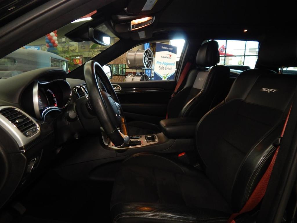 used 2021 Jeep Grand Cherokee car, priced at $59,895