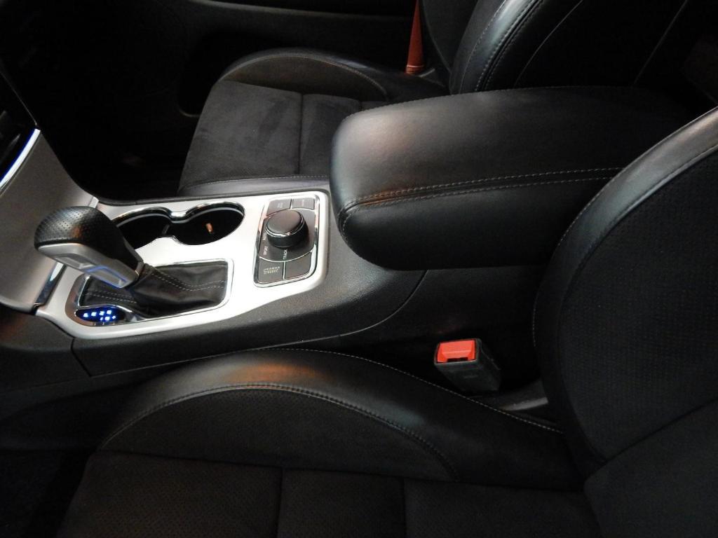 used 2021 Jeep Grand Cherokee car, priced at $59,895