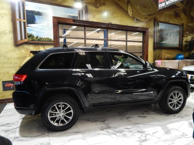 used 2016 Jeep Grand Cherokee car, priced at $10,995