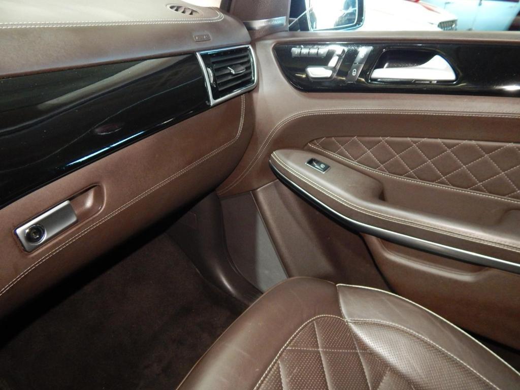 used 2019 Mercedes-Benz GLS 550 car, priced at $32,988