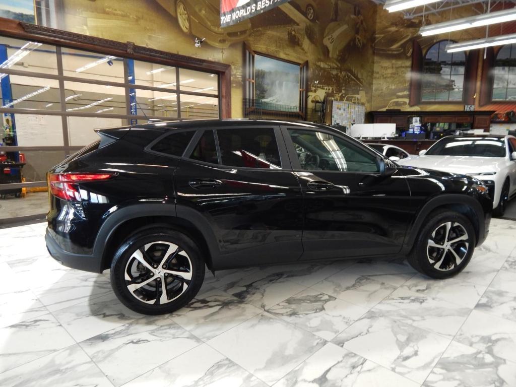 used 2025 Chevrolet Trax car, priced at $20,995