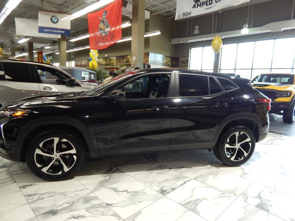 used 2025 Chevrolet Trax car, priced at $20,995