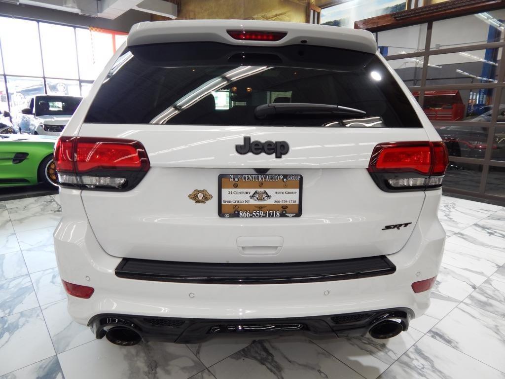 used 2021 Jeep Grand Cherokee car, priced at $46,475