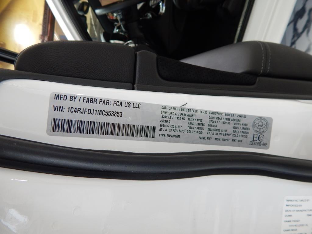 used 2021 Jeep Grand Cherokee car, priced at $46,475