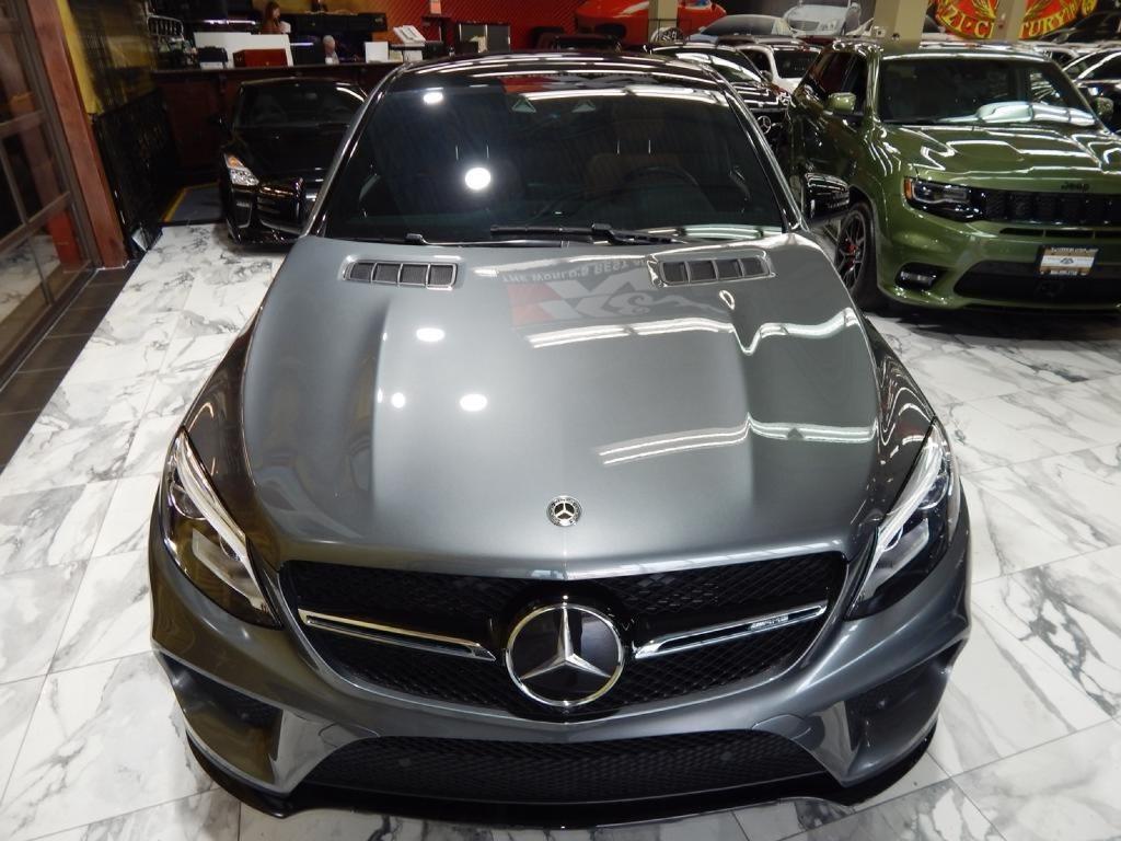 used 2018 Mercedes-Benz AMG GLE 43 car, priced at $31,189