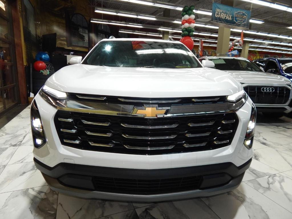 used 2025 Chevrolet Equinox car, priced at $28,995