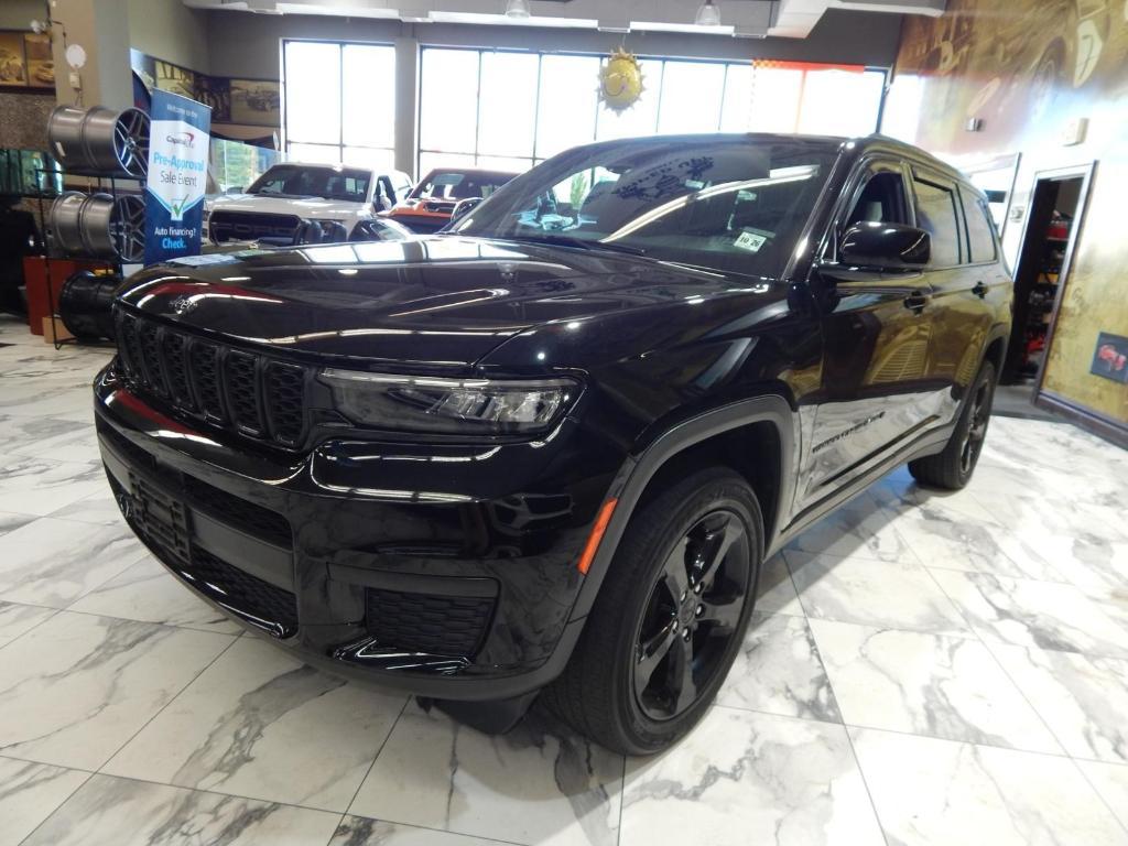 used 2021 Jeep Grand Cherokee L car, priced at $20,995