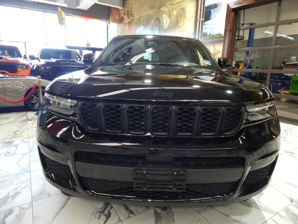 used 2021 Jeep Grand Cherokee L car, priced at $20,995
