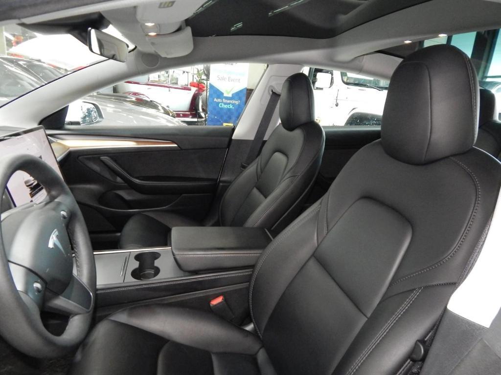 used 2022 Tesla Model 3 car, priced at $26,978