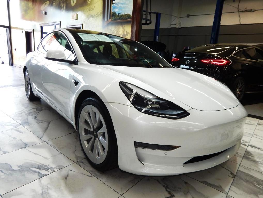 used 2022 Tesla Model 3 car, priced at $26,995