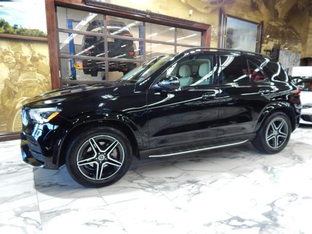 used 2022 Mercedes-Benz GLE 350 car, priced at $43,821