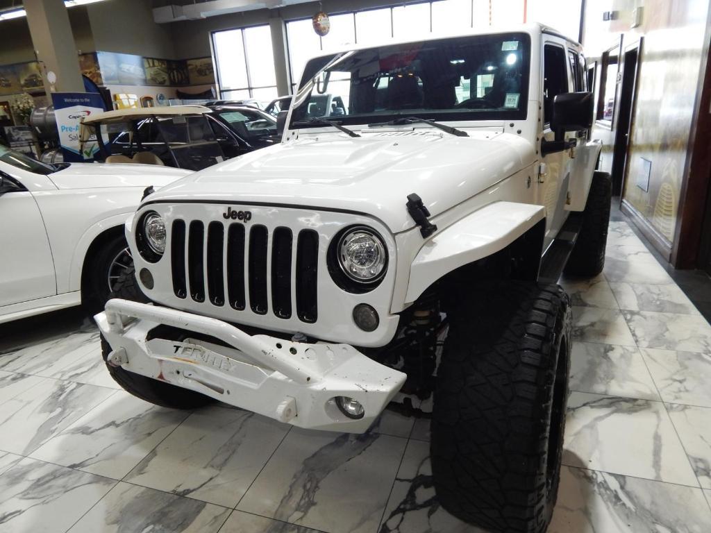 used 2017 Jeep Wrangler Unlimited car, priced at $18,995