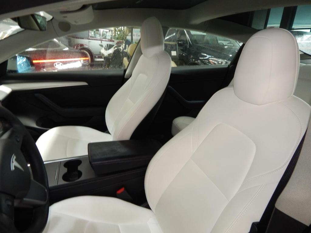used 2022 Tesla Model 3 car, priced at $26,995