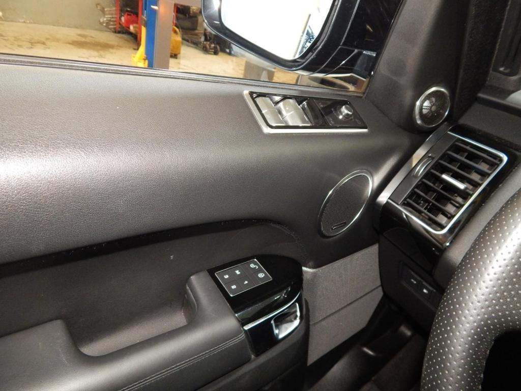 used 2020 Land Rover Range Rover Sport car, priced at $31,995