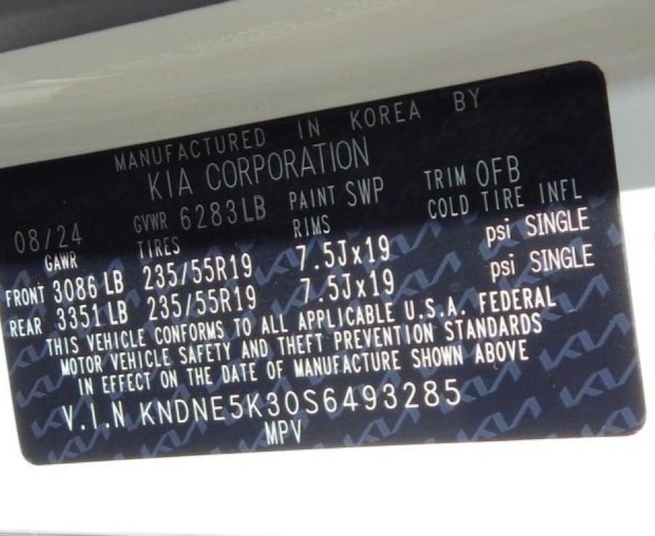 used 2025 Kia Carnival car, priced at $48,995