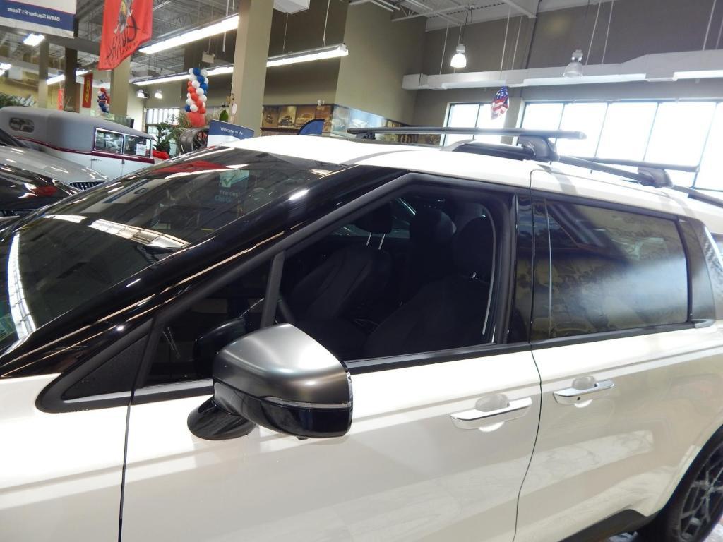 used 2025 Kia Carnival car, priced at $48,995