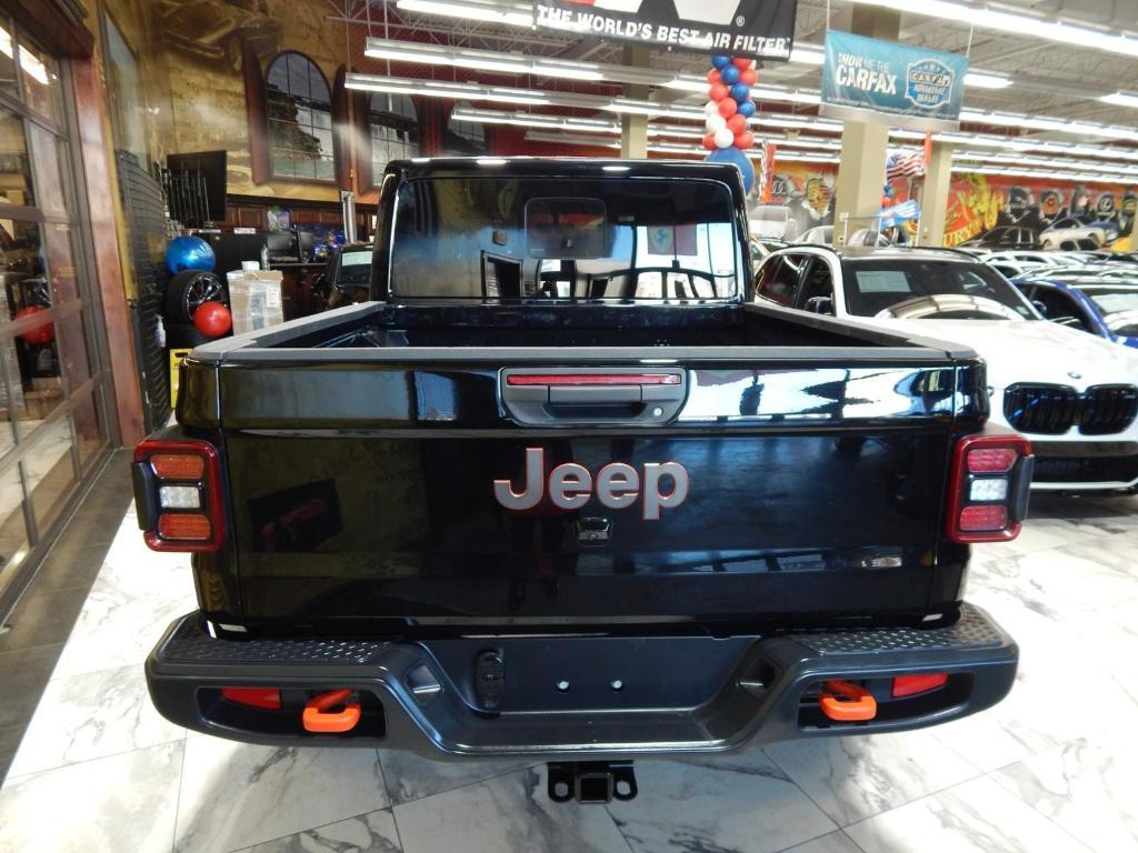 used 2023 Jeep Gladiator car, priced at $37,995