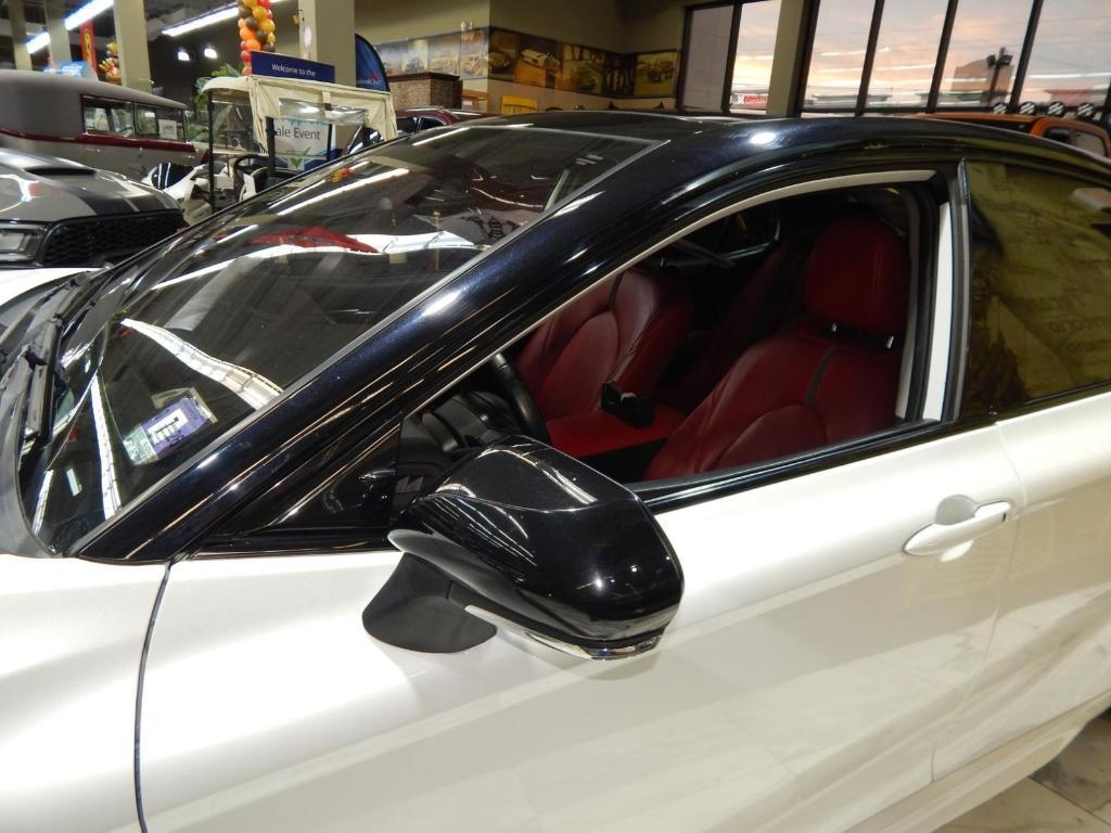 used 2019 Toyota Camry car, priced at $18,995