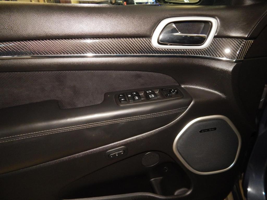 used 2021 Jeep Grand Cherokee car, priced at $47,998