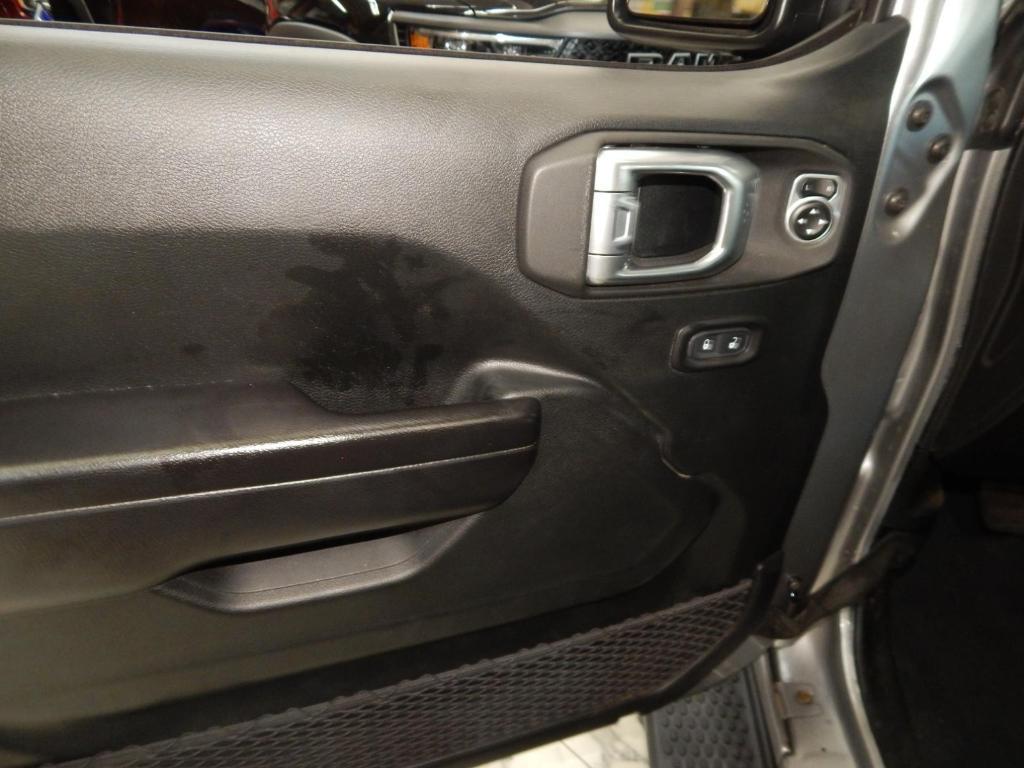 used 2020 Jeep Wrangler Unlimited car, priced at $20,875