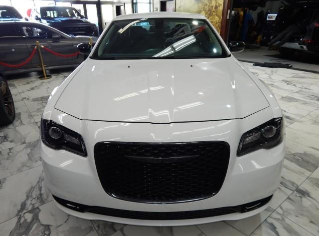 used 2022 Chrysler 300 car, priced at $22,895