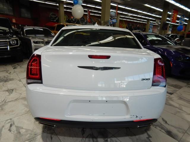 used 2022 Chrysler 300 car, priced at $22,895