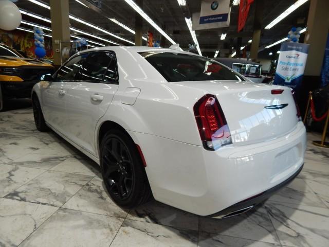 used 2022 Chrysler 300 car, priced at $22,895