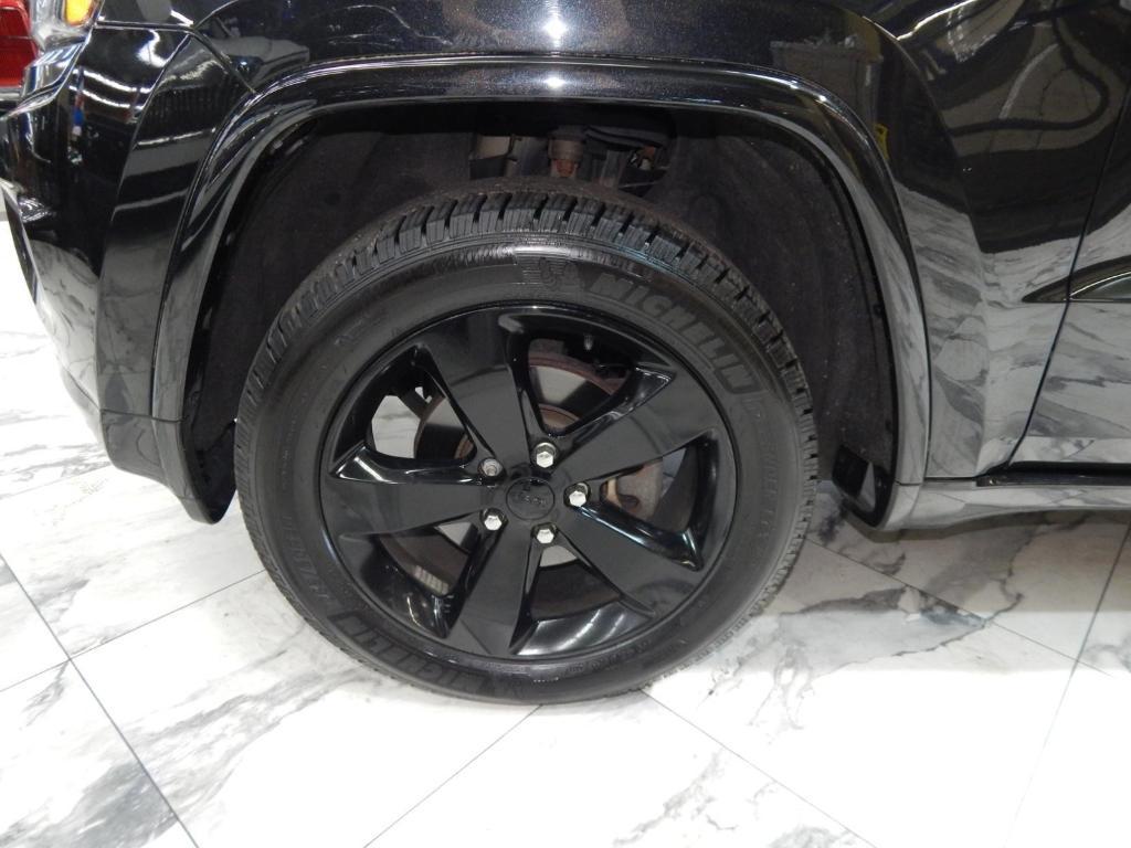 used 2015 Jeep Grand Cherokee car, priced at $16,995