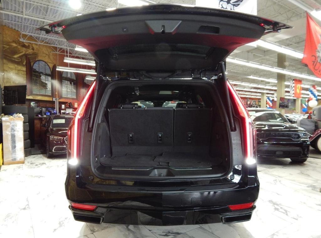 used 2024 Cadillac Escalade car, priced at $90,995