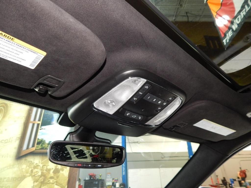 used 2021 Jeep Grand Cherokee car, priced at $50,979
