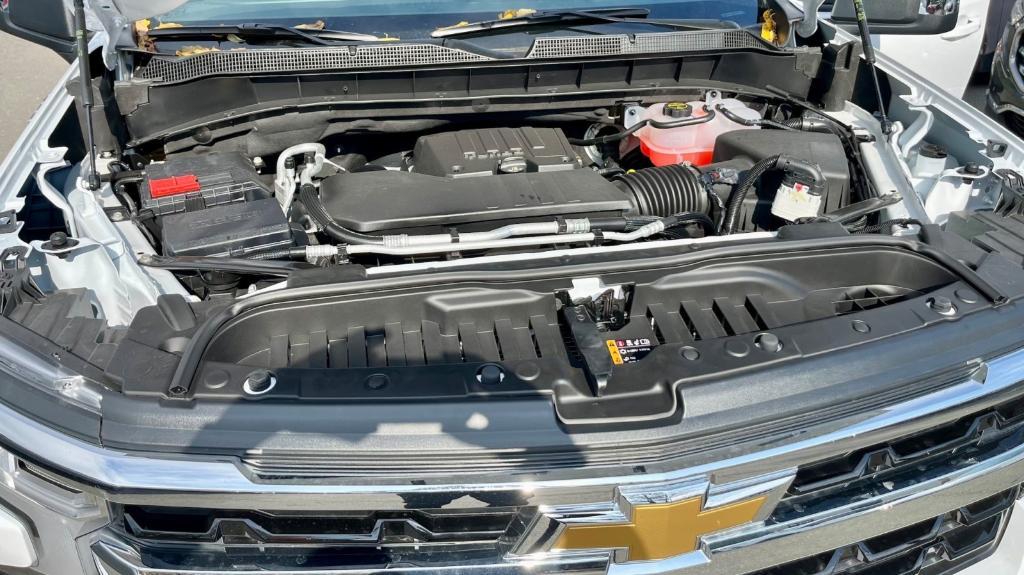 used 2025 Chevrolet Silverado 1500 car, priced at $37,898