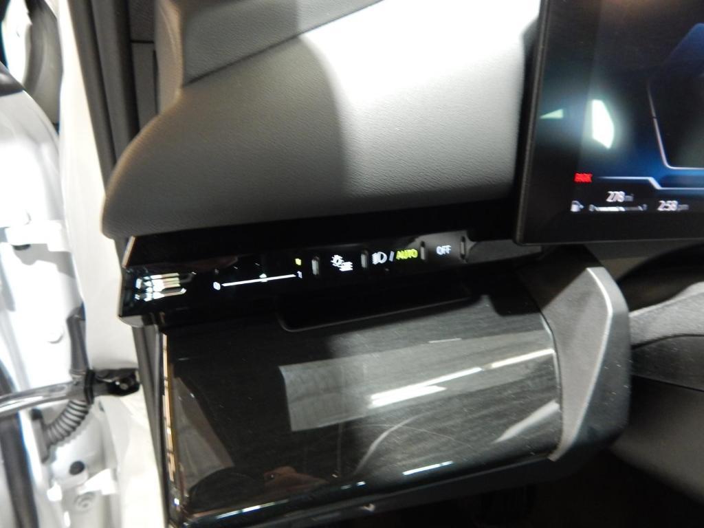 used 2025 BMW 530 car