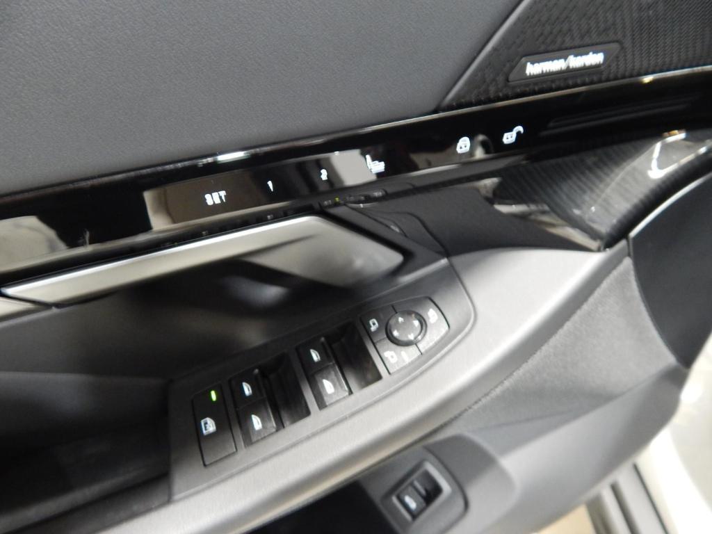 used 2025 BMW 530 car